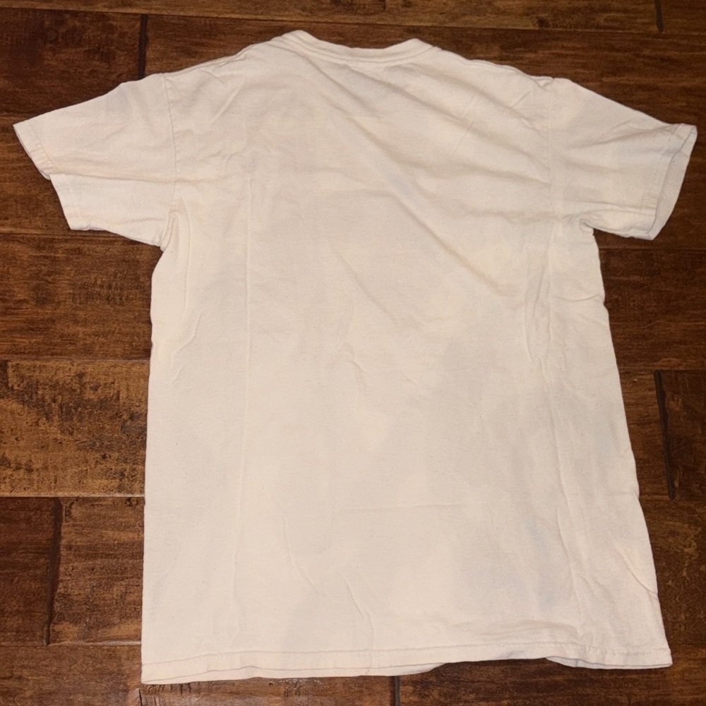 Lisa Frank White Short Sleeve Tee with Winter Graphic - Picture 4 of 4